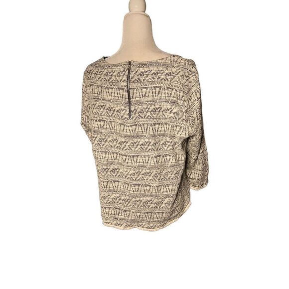 Anthropologie W5 3/4 sleeve fringe grey white top large - Picture 2 of 5